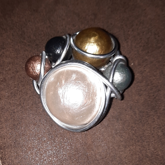 Artisan cluster and silver wire magnetic brooch - Picture 2 of 4